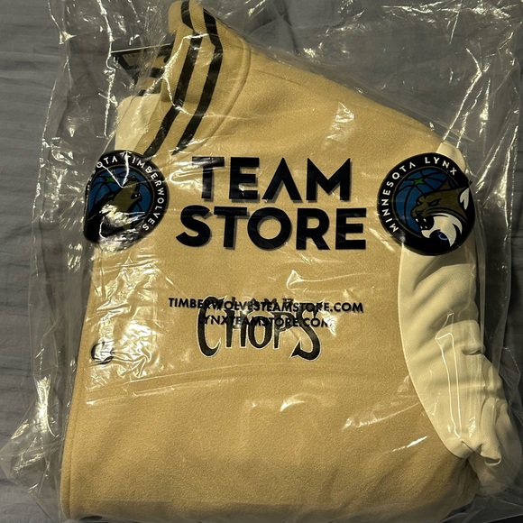 2023-2024 limited edition Lamb Chops x Minnesota Timberwolves varsity jacke - Picture 4 of 5